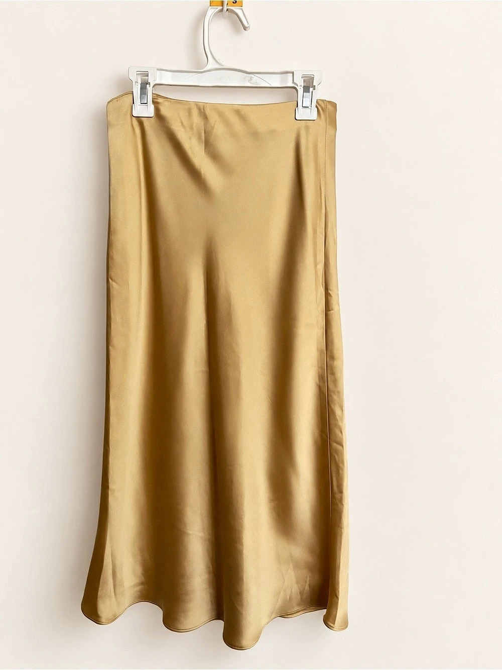 Club Monaco Satin Maxi Skirt Size 0 Like New